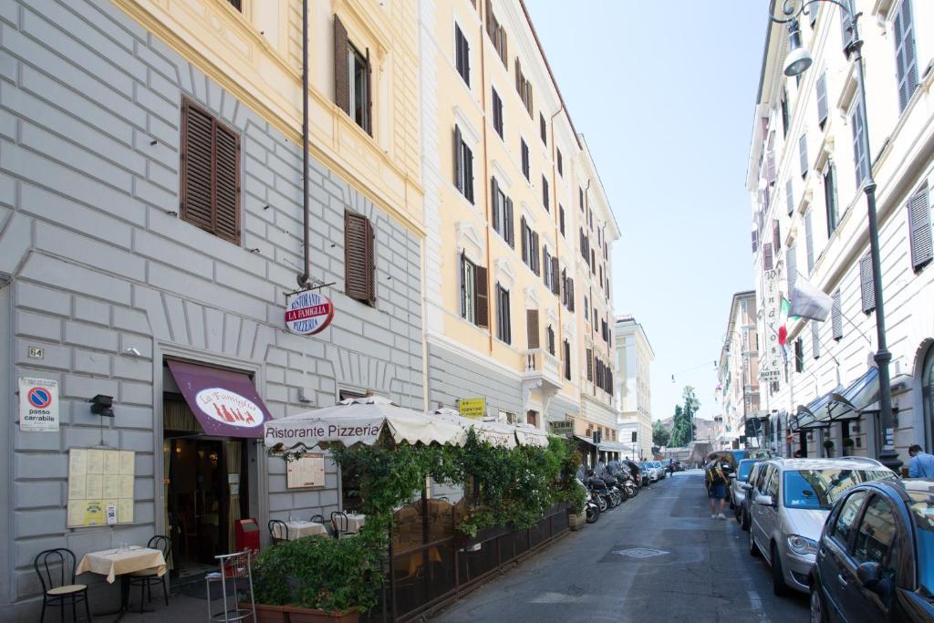 Caffe' E Cuscino Hotel Roma Exterior foto